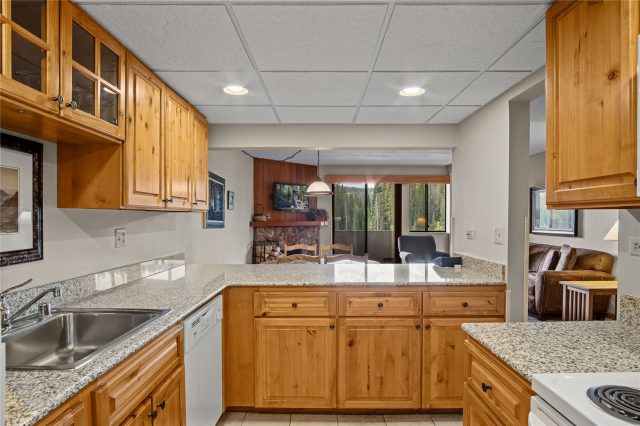 631 Village Road 33390 photo 14