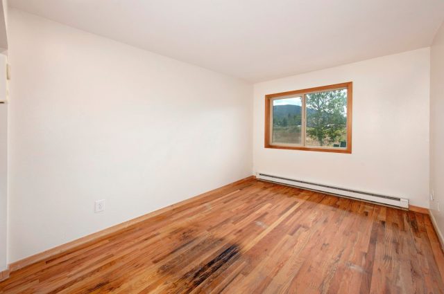258 Cove Boulevard 11 photo 18