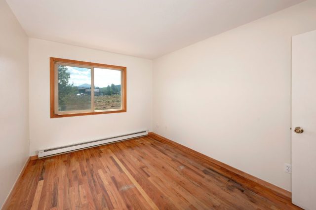 258 Cove Boulevard 11 photo 19