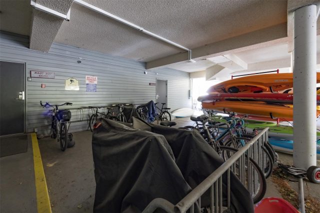 460 Tenderfoot Street 207 photo 40
