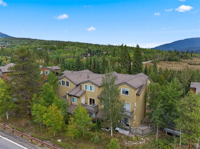 4020 Silverheels Drive 9 photo 35