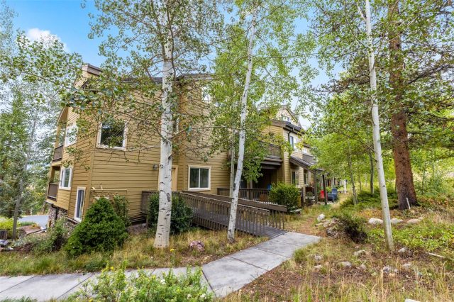 4020 Silverheels Drive 9 photo 36