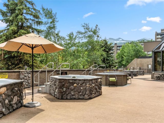 640 Village Road 4323 photo 19