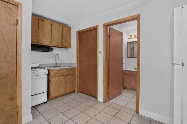 716 E Anemone Trail K photo 41