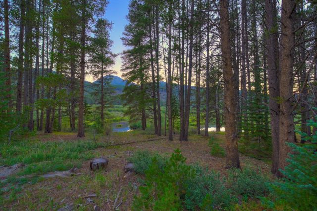 623 Blue River Road photo 5