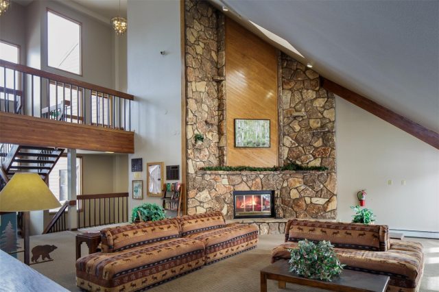 10000 Ryan Gulch Road 312 photo 40