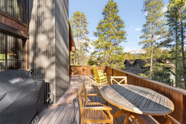 115 Willow Lane photo 31