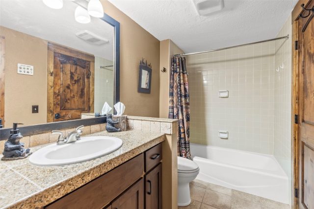 21680 Us Highway 6 2069 photo 27