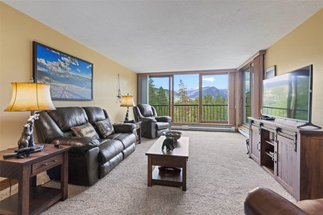 21680 Us Highway 6 2069 photo 7