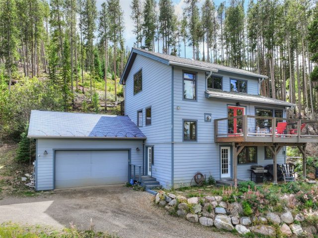 712 High Point Drive photo 4