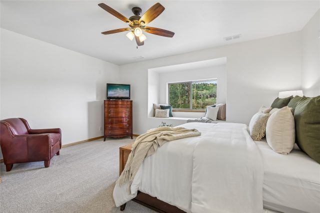 348 Kestrel Lane 348 photo 13