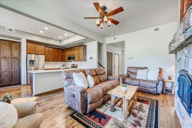 115 Allegra Drive 115 photo 4