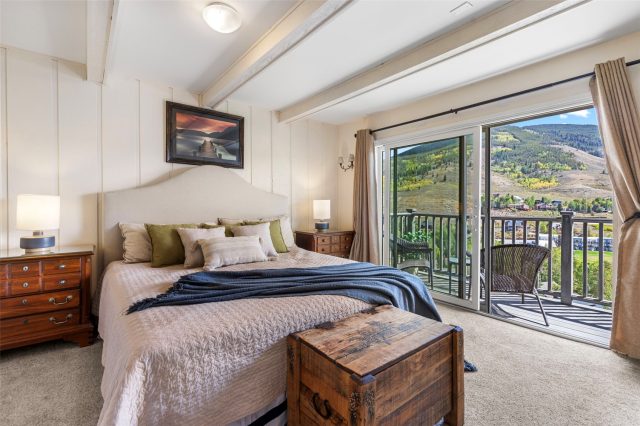 340 E La Bonte Street 33 photo 12