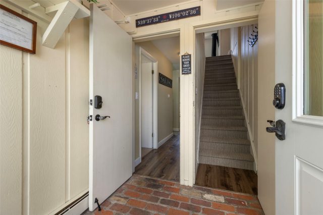 340 E La Bonte Street 33 photo 28