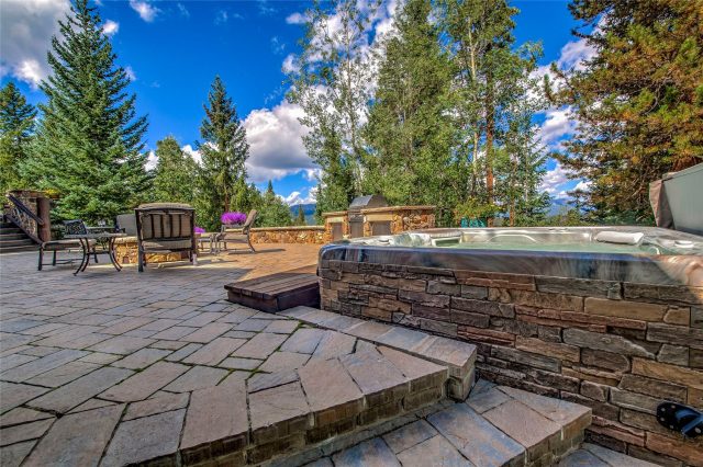 177 Cumberland Drive photo 38