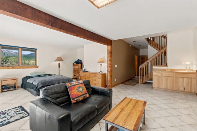 231 Fairview Boulevard photo 23