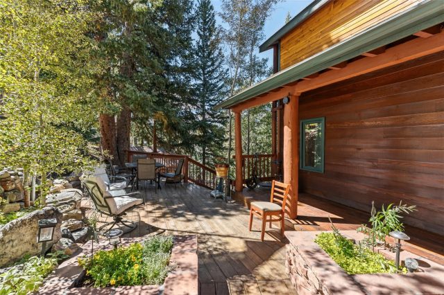231 Fairview Boulevard photo 31