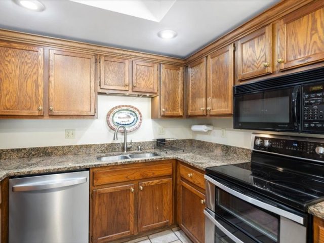 745 Columbine Road A205 photo 14