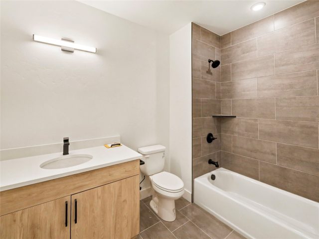 740 Blue River Parkway E9 photo 2