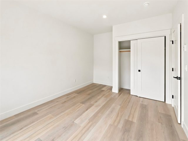 740 Blue River Parkway E10 photo 18