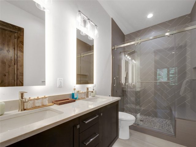 304 Raven Golf Lane photo 42