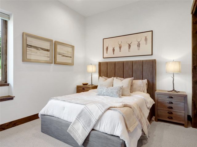 304 Raven Golf Lane photo 43