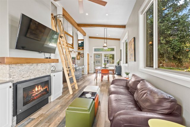 85 Revett Drive 101 photo 10