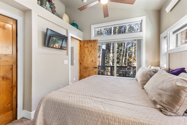 85 Revett Drive 101 photo 19