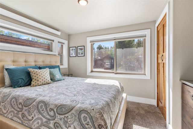 85 Revett Drive 101 photo 22