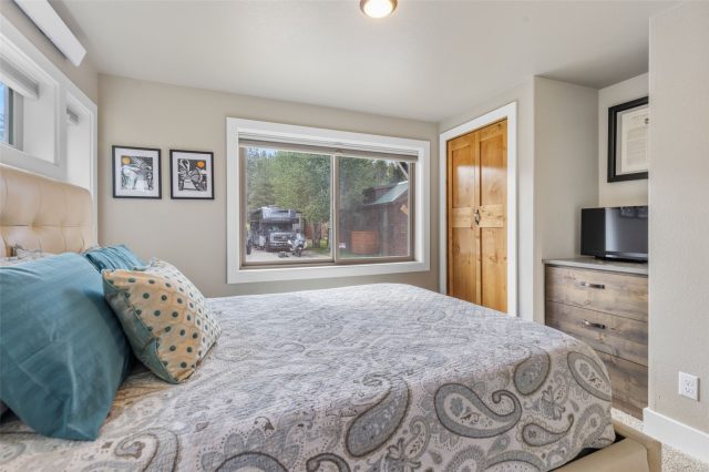 85 Revett Drive 101 photo 23