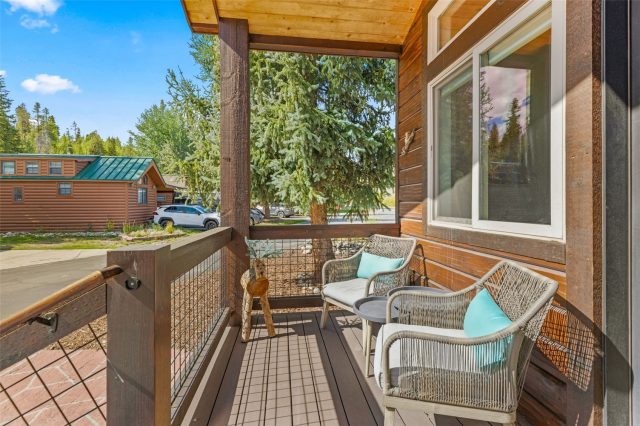 85 Revett Drive 101 photo 38