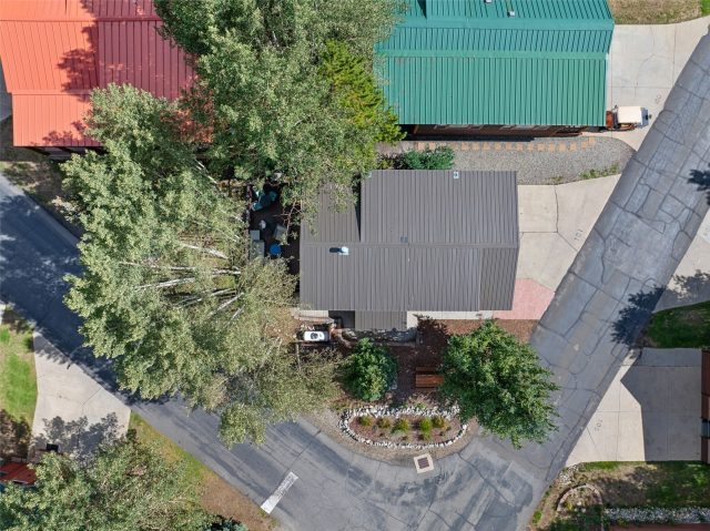 85 Revett Drive 101 photo 40