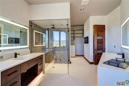 155 Lake Edge Dr photo 24