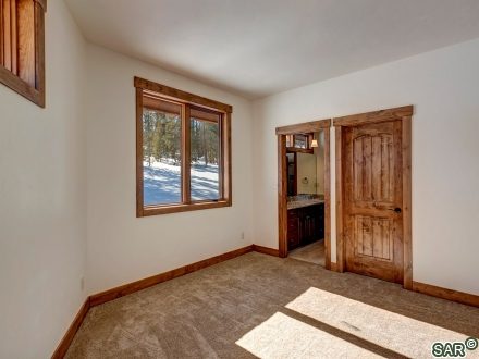 858 Fairways Dr photo 12