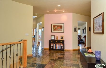 685 Idlewild Dr photo 9