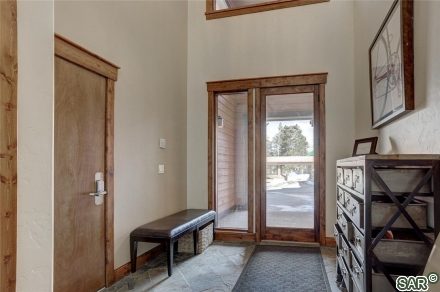 703 Meadow Creek Dr photo 28