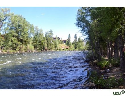 890 Blue River Pky photo 24