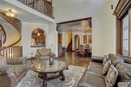 38 Grey Jay Ln photo 3