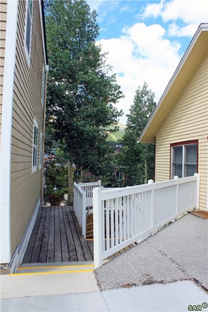 408 Ridge Street photo 10