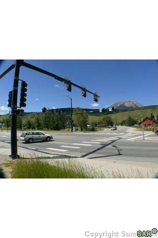 Sale in Silverthorne Town Sub, Silverthorne, CO — photo 5 (MLS S368218)