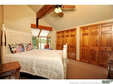 224 Tarnwood Drive photo 19