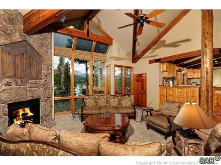 224 Tarnwood Drive photo 4