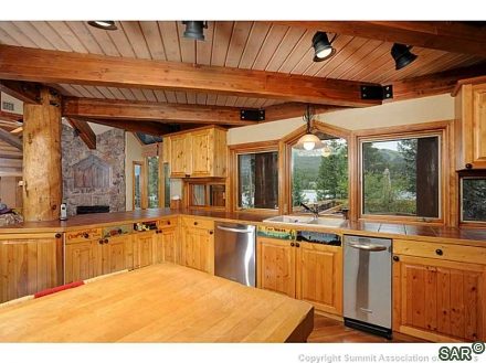 224 Tarnwood Drive photo 8