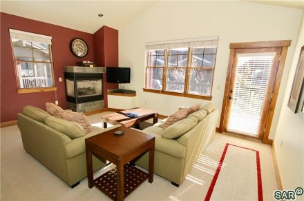 Condo in The Cache At Union Creek, Copper Mountain, CO — photo 6 (MLS S369832)