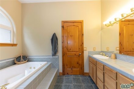 948 Hamilton Creek Road photo 17