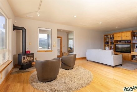 948 Hamilton Creek Road photo 19