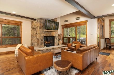 Duplex in Lewis Ranch At Copper Mtn, Copper Mountain — photo 4 Duplex in Lewis Ranch At Copper Mtn, Copper Mountain, CO — photo 4 (MLS S369843)