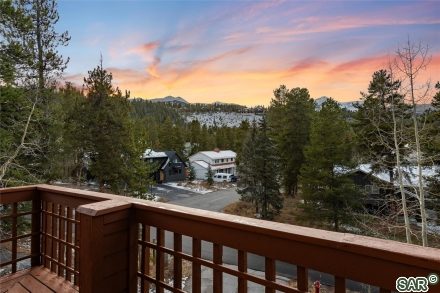 Townhome in Mark Meadows Townhouses, Breckenridge — photo 4 Townhome in Mark Meadows Townhouses, Breckenridge, CO — photo 4 (MLS S370464)