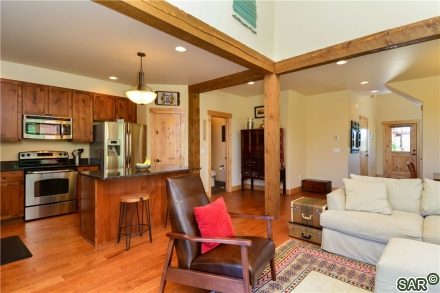 Duplex in Angler Mountain Ranch, Silverthorne, CO — photo 4 (MLS S370691)