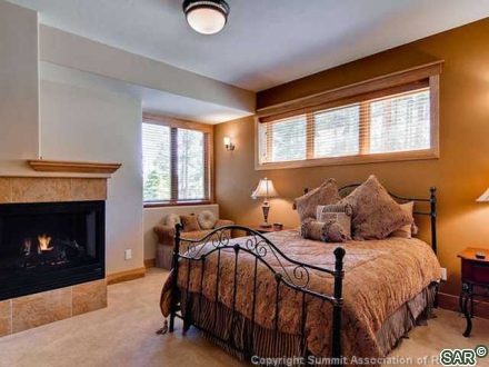 204 North Woods Ln photo 14